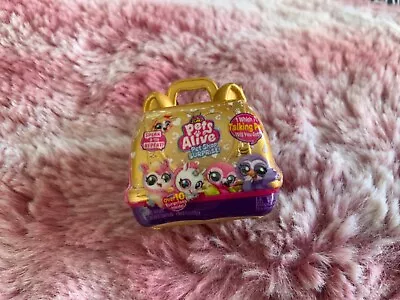 Buy Zuru Mini Brands Gold Rush Pets Alive Carry Case  Ideal   For Barbie House • 1.99£