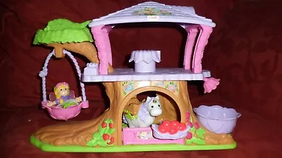 Buy Fisher Price  Little People Shoe House • 15£