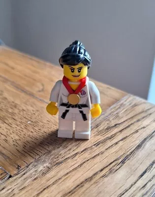 Buy Lego Minifigure 2012 Set 8909 Olympics No 5. Judo Fighter • 5.50£