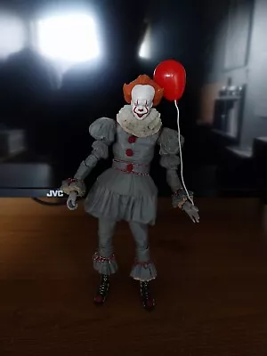 Buy NECA - Pennywise Action Figure  It  2017 • 10.25£