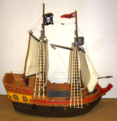 Buy Playmobil 5135 Large Pirate Ship With Eight Figures - 2 Canons And Others • 20£