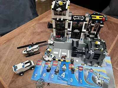 Buy Lego Complete With Instructions 7237 City Police Station • 50£