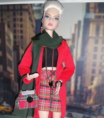 Buy Barbie LOOKS Renovated BOHO Style & POP Star EURYTHMICS & MATTEL Accessory • 90.02£
