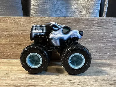 Buy Hot Wheels Monster Trucks Bear Devil 1:64 Scale • 5£