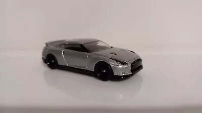 Buy Hot Wheels 2009 Nissan GT-R Custom Real Riders • 6£