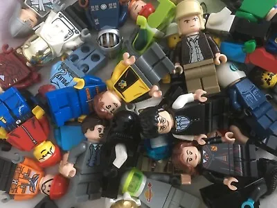 Buy LEGO MINIFIGURE BUNDLE !!  10 Random Figures / People / Minfigs • 15.65£