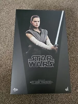 Buy MMS446 Hot Toys The Last Jedi Rey (Jedi Training) (Displayed) • 185£