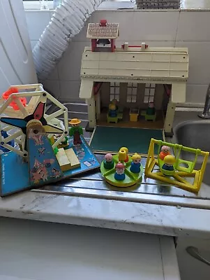 Buy Vintage 1970s Fisher Price Play Family School House SEE DESCRIPTION • 30£