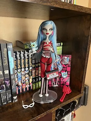 Buy Monster High Ghoulia Basic Doll • 65.76£