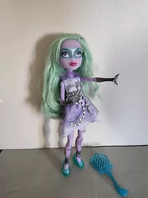 Buy Monster High Twyla Doll Rare! • 37.94£