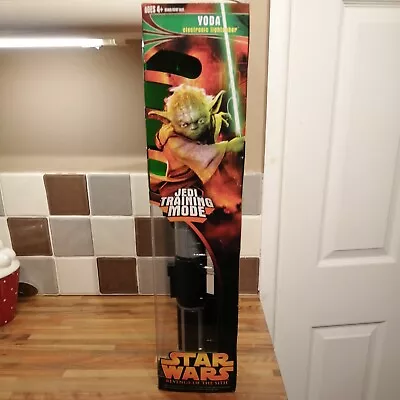 Buy   Star Wars Revenge Of The Sith Yoda Electronic Jedi Training Lightsaber 2005  • 39.99£