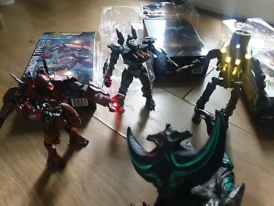 Buy Pacific Rim Figures • 32£