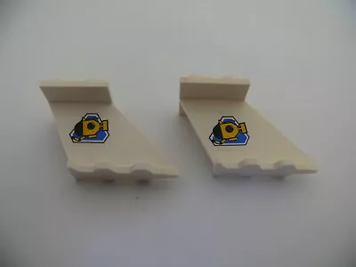 Buy LEGO 2 Tail 4x2x2w/ Yellow Submarine Blue Triangle On Right Side Set 6441 • 1.82£
