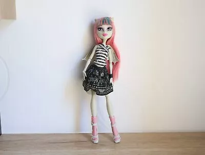 Buy Rochelle Goyle Wave Monster High • 51.59£