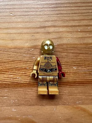 Buy LEGO Star Wars C-3PO Minifigure With Red Arm 5002948  • 5£