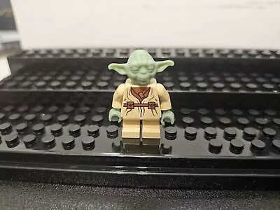 Buy LEGO Star Wars Yoda - Sand Green Sw0051  Excellent Condition  • 9.99£