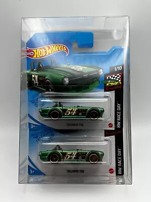 Buy Hot Wheels Triumph TR6  - Long And Short Card Combo With Protector! • 8£