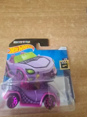 Buy Hot Wheels Monster High • 2.50£