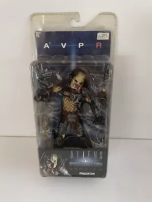 Buy Genuine Neca Aliens Vs Predator Requiem Closed Jaw Predator Action Figure *BNIB* • 69.99£