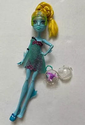 Buy Monster High 13 Wishes Lagoona Blue • 30.41£