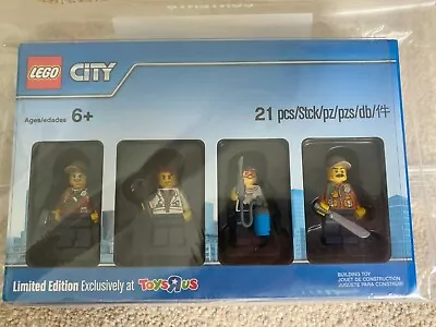Buy Lego City Toys R Us Set 5004940 Minifigure Pack - MISB • 16£