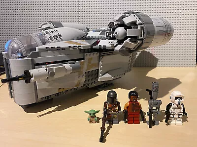 Buy LEGO Star Wars 75292 - The Razor Crest • 85£