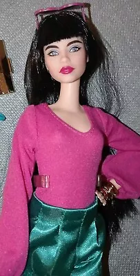Buy Barbie Signature Looks Lina Wave 3 • 50.68£