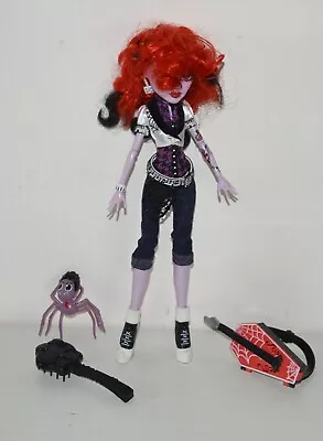 Buy MATTEL 2011 MONSTER HIGH OPERETTA 1 First Wave + Pet Spider Fashion Doll • 30.34£