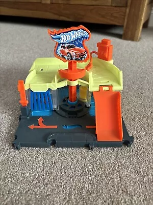 Buy Hot Wheels City Car Wash Speed Clean HDR27 Play Set Cars • 2.50£