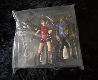 Buy RESIDENT EVIL 2 ToyBiz Claire Redfield /Zombie Cop Biohazard ComicCon Toy Figure • 60.53£