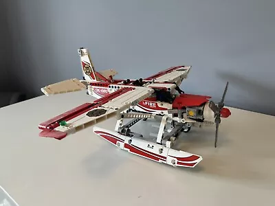 Buy LEGO TECHNIC: Fire Plane (42040) • 30£