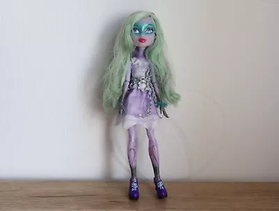 Buy Monster High Twyla Haunted • 29.34£