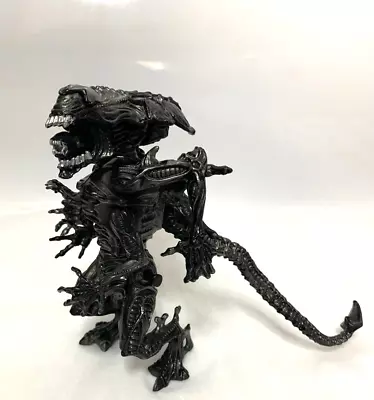 Buy Kenner Aliens 6  ALIEN QUEEN Toy Movie Action Figure (P6) • 11.99£