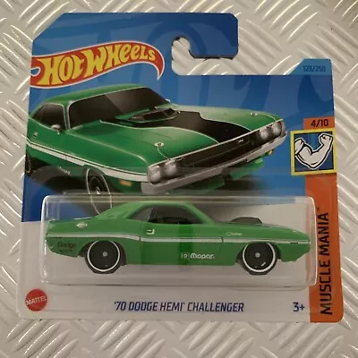 Buy Hot Wheels ‘70 Dodge Hemi Challenger Mopar  (Green) 1:64 Mattel Diecast • 4£