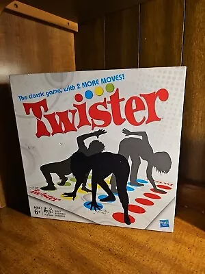 Buy Twister The Classic Game Hasbro • 12.11£