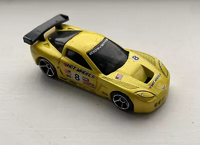 Buy Hot Wheels - Corvette  C6R - TM GM • 5£