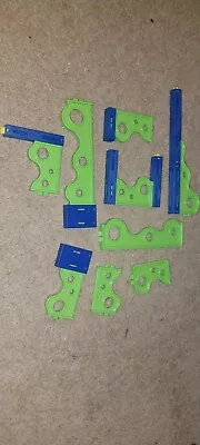 Buy Playmobil Spare Parts Green Wavy Playground Walls • 3£