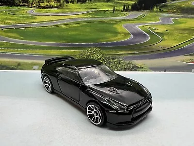 Buy Hot Wheels 2009 Nissan GTR R35 Black • 5£