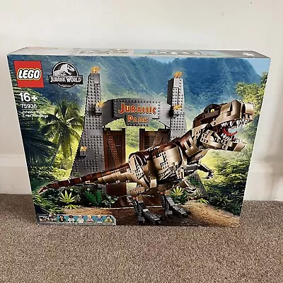 Buy LEGO Jurassic World: Jurassic Park Gate T-Rex Rampage (75936) Retired • 279.99£
