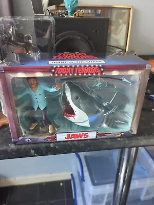 Buy NECA JAWS TOONY TERRORS QUINT & JAWS THE SHARK 6  Inch ACTION FIGURE TOY MODEL • 39.99£