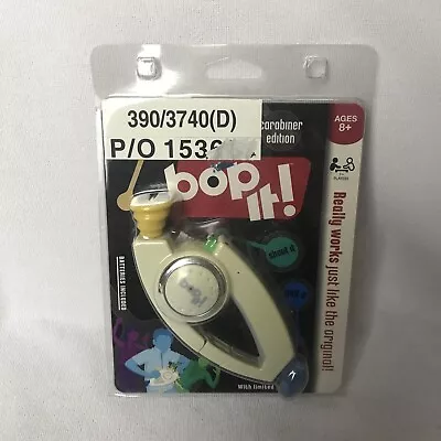 Buy Hasbro Bop It BopIt 2009 Mini Simon Challenge Electronic Handheld Game Brand New • 20£