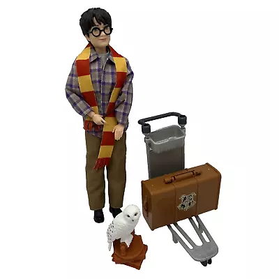 Buy Harry Potter Platform 9 3/4 Posable Doll Set Hedwig,trolley, Luggage Accessories • 16.95£