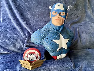 Buy Captain America Legendary Scale Bust Sideshow Exclusive Numbered #272/400 • 379.37£