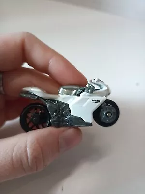 Buy Hot Wheels 2010 New Models Ducati 1098R White Racers Bike Motorcycle Model Toy • 8£