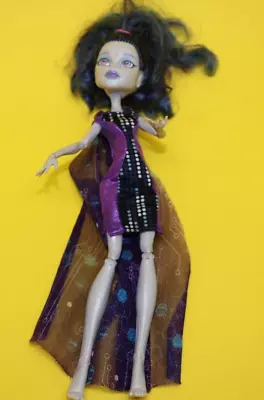 Buy Mattel Elle Eedee Boo York Monster High Doll • 15.17£