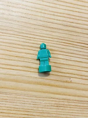 Buy Lego 90398 - Minifigure Accessory  Trophy / Statue - Green X 1 • 1£