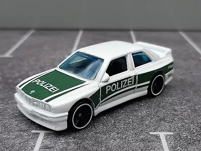 Buy Hot Wheels '92 BMW M3 POLIZEI New Loose 1/64  HW Rescue 2020 • 5.99£