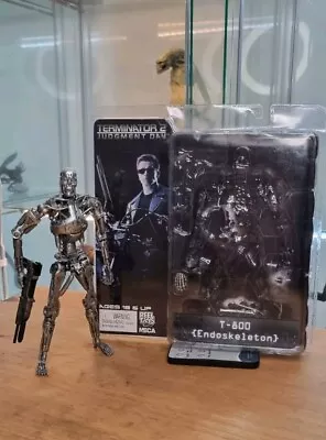 Buy Genuine Neca Terminator 2 Judgement Day • 49.99£