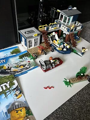 Buy LEGO CITY: Swamp Police Station (60069) 100% Conplete • 25£