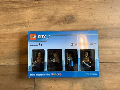 Buy Lego City Minifigures Toys R Us Limited Edition • 25£